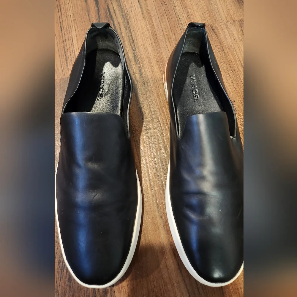 Women's Vince Leather Slip-On Loafer size 7.5 - Picture 3 of 14